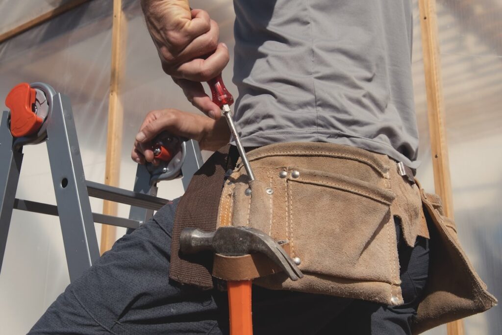 roofer tool belt