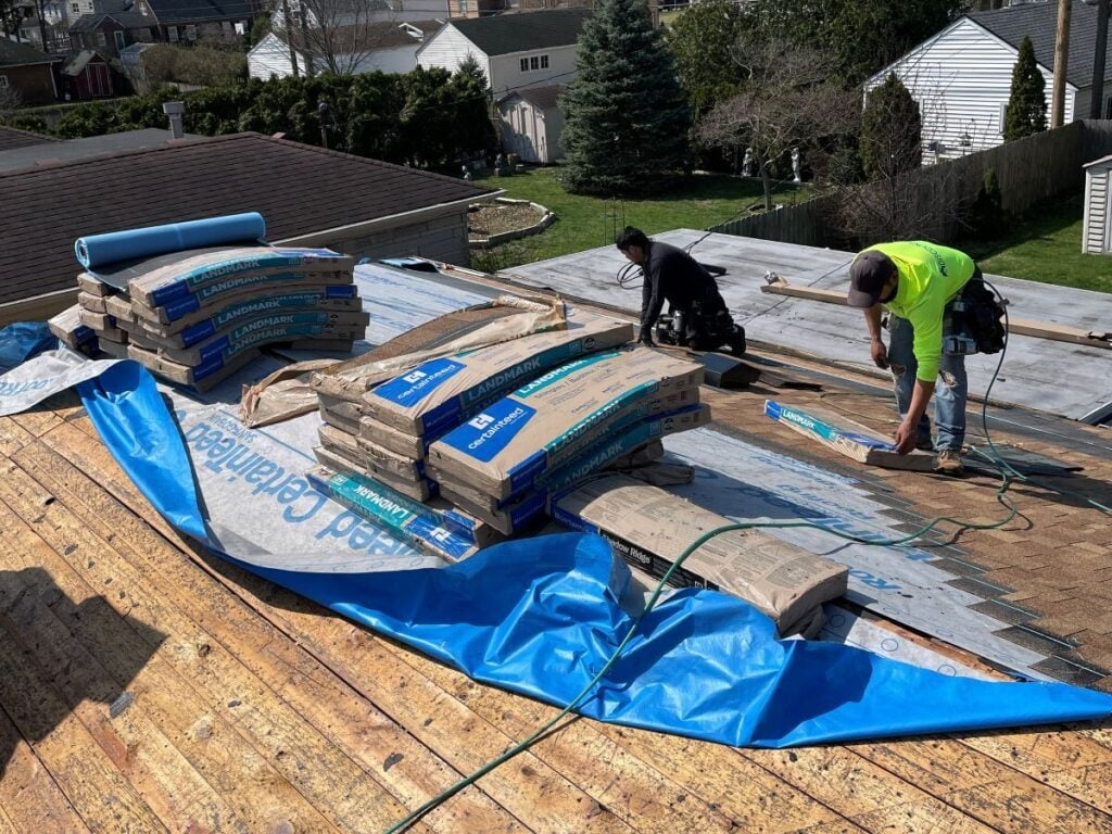 window installation Discount Roofing project