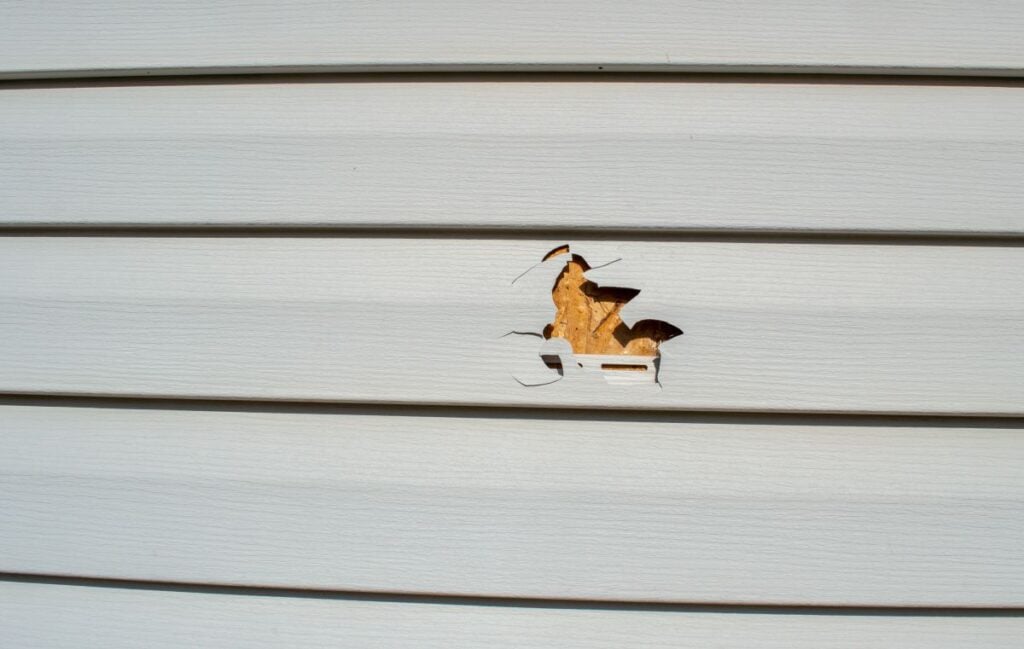 broken siding