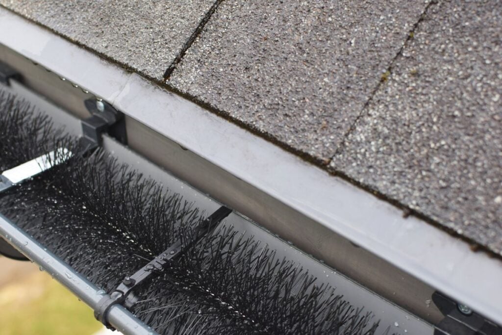 gutter guard types brushes